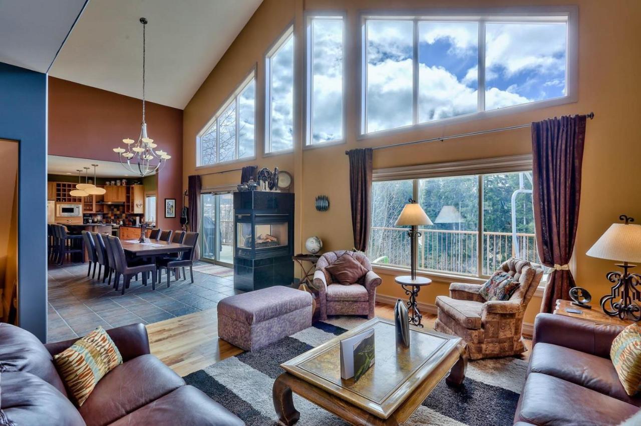 Soleil Chalet By Bear Country Sun Peaks Quarto foto